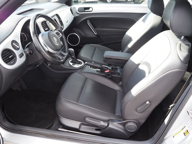 2016 Volkswagen Beetle Convertible 1.8T S PZEV