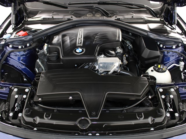 2018 BMW 3-Series 320i