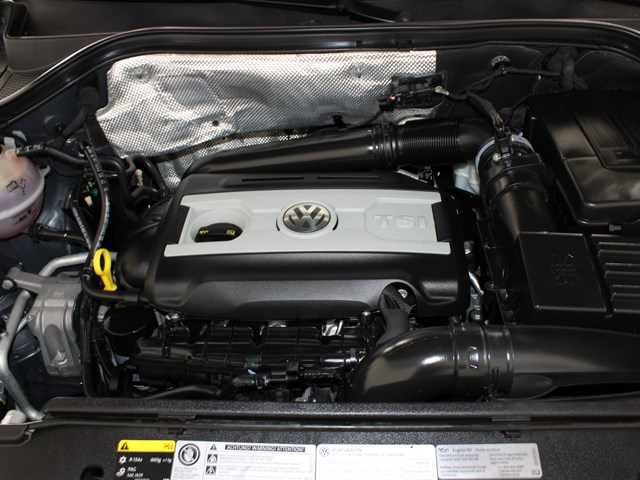 2016 Volkswagen Tiguan 2.0T SE