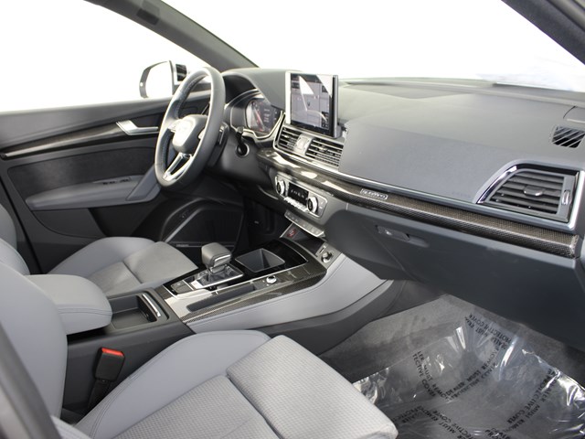 2022 Audi SQ5 3.0T quattro Premium Plus