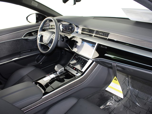 2022 Audi A8 L 3.0T quattro