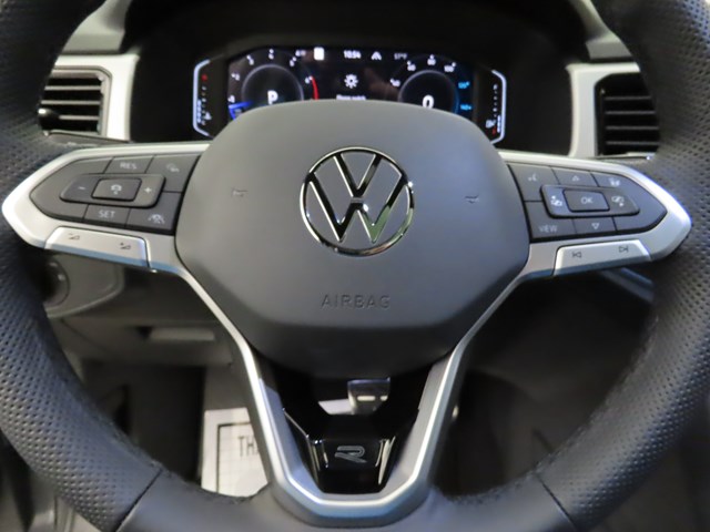 2022 Volkswagen Atlas Cross Sport V6 SEL R-Line 4Motion