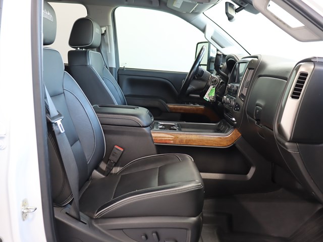 2019 Chevrolet Silverado 2500HD High Country Crew Cab
